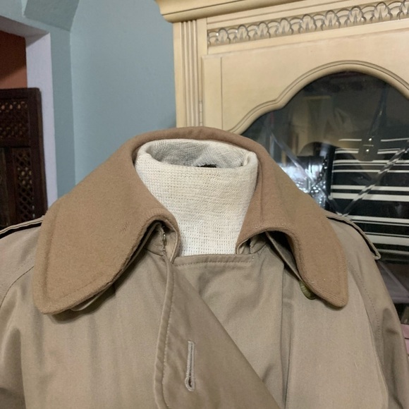 VINTAGE Burberrys trenchcoat - Picture 6 of 14